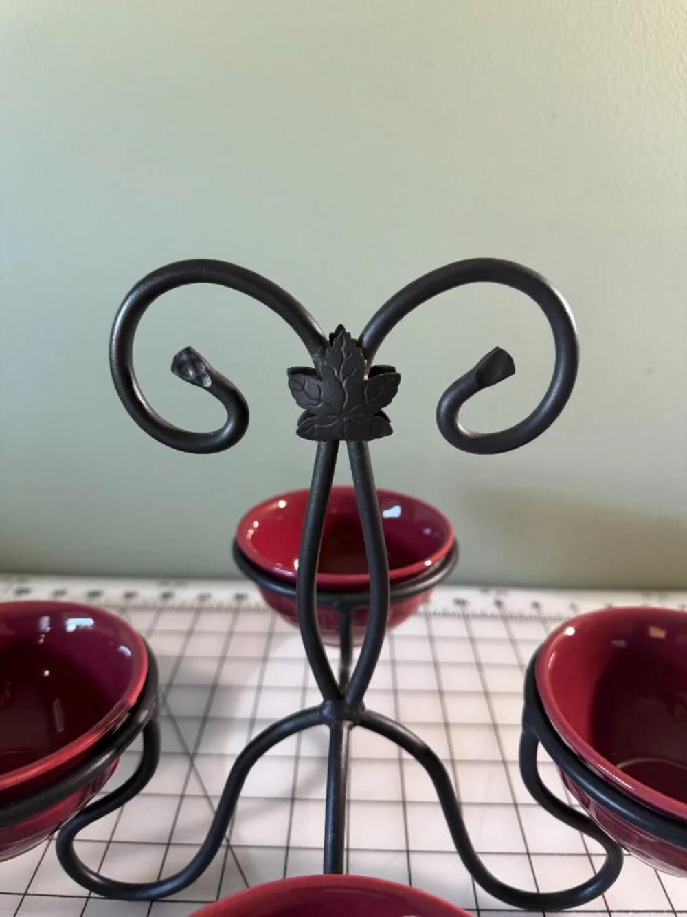 Longaberger Paprika Red Dessert & Condiment Bowl Caddy Set